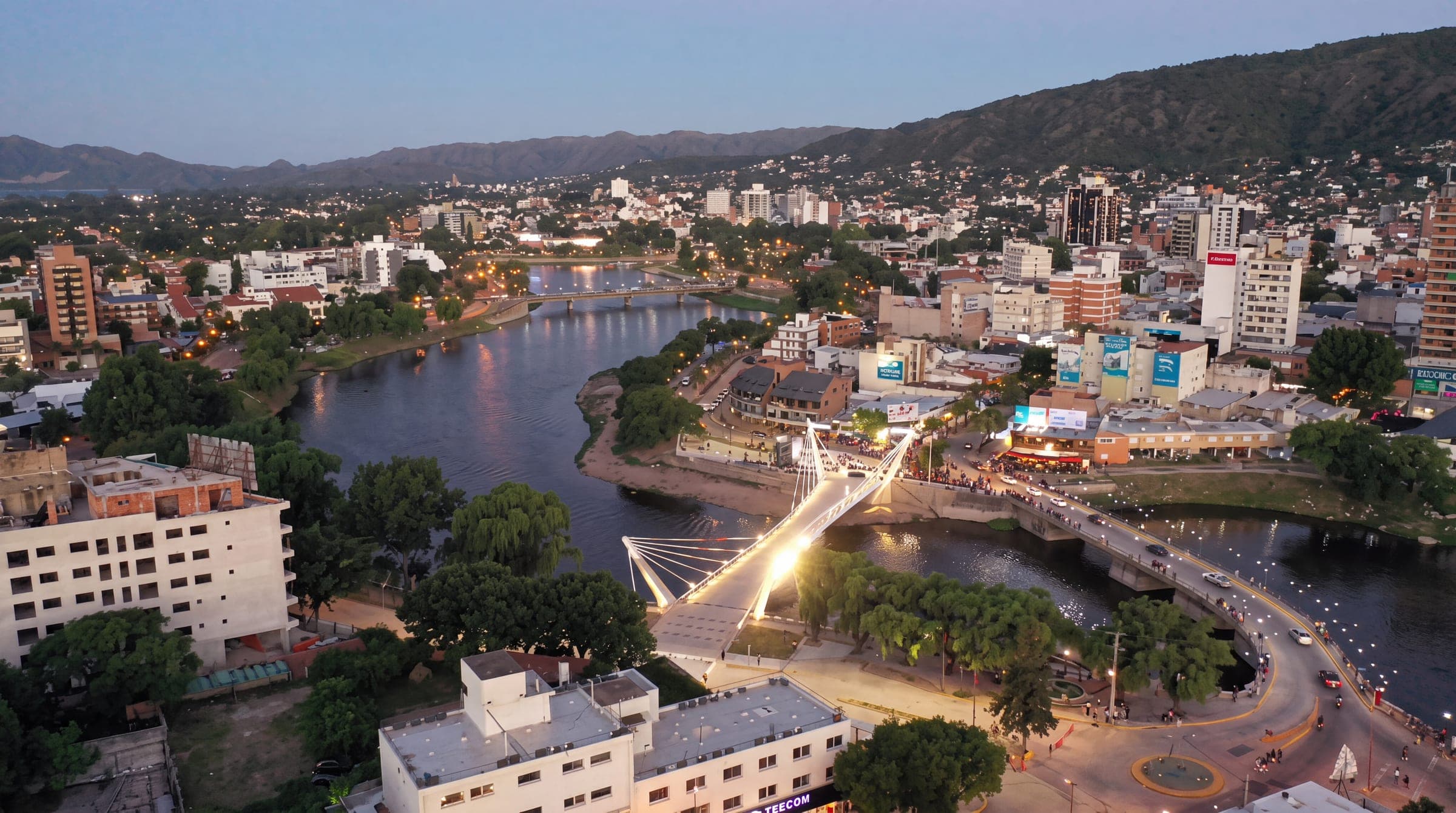 Villa Carlos Paz al atardecer