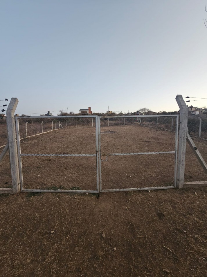 LOTE DE 700M CON ESCRITURA