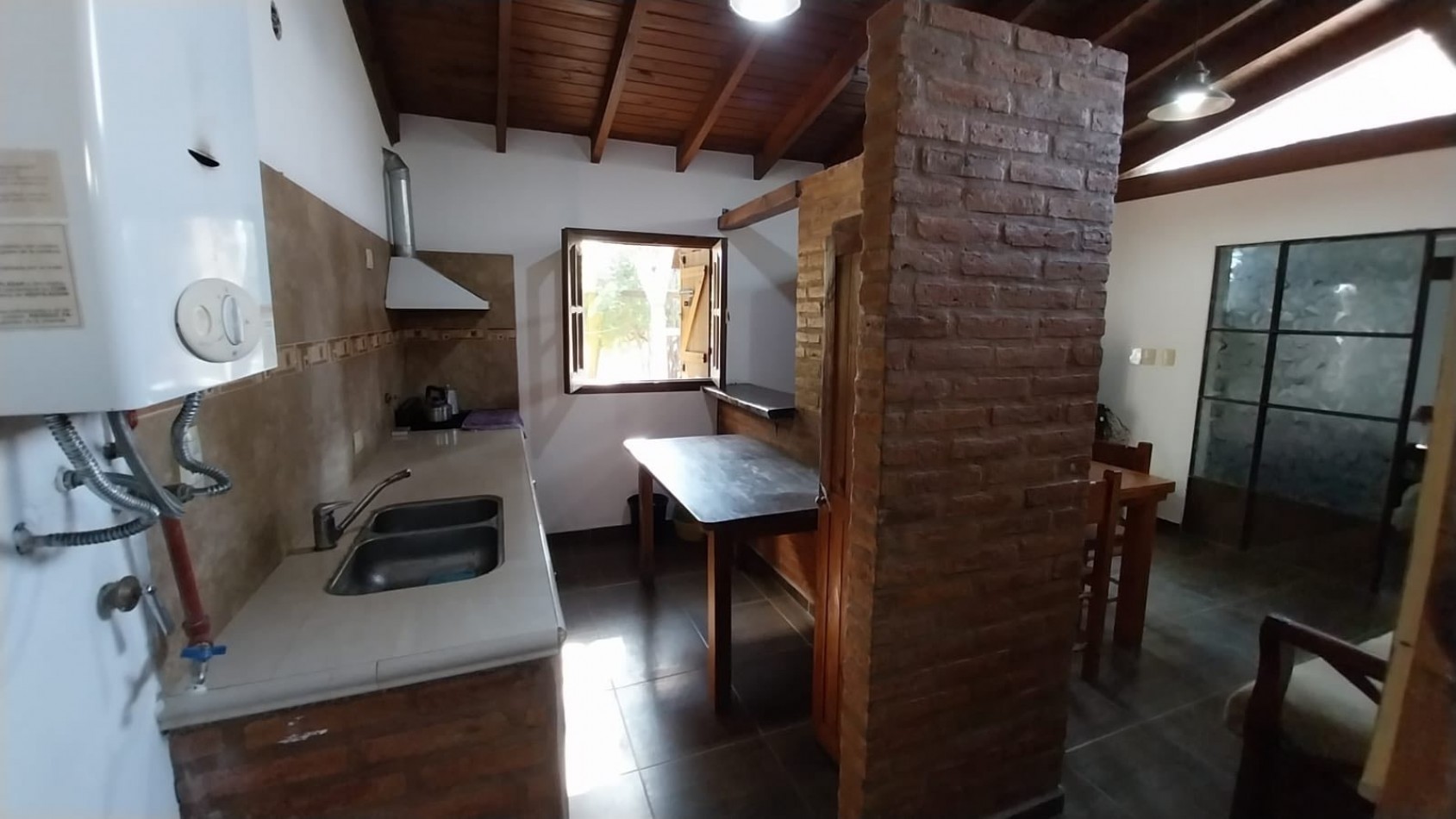 CASA CON PATIO EN PH EN OPORTUNIDAD