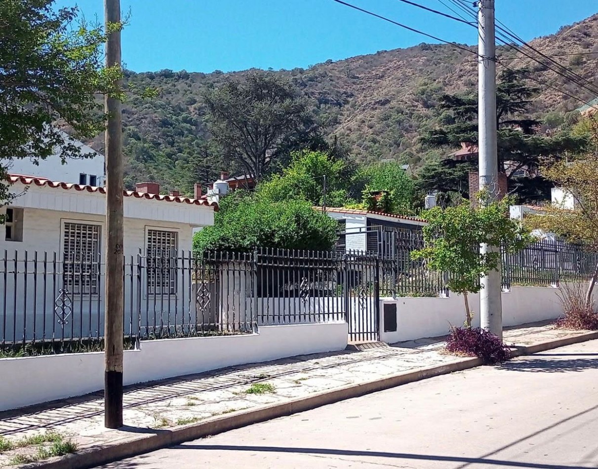 Casa 3 dormitorios en Barrio Jose Muñoz