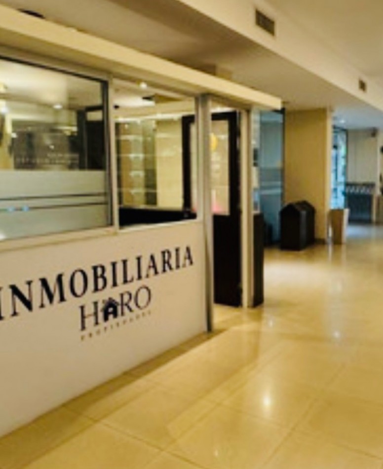 LOCAL EN GALERIA MELOS