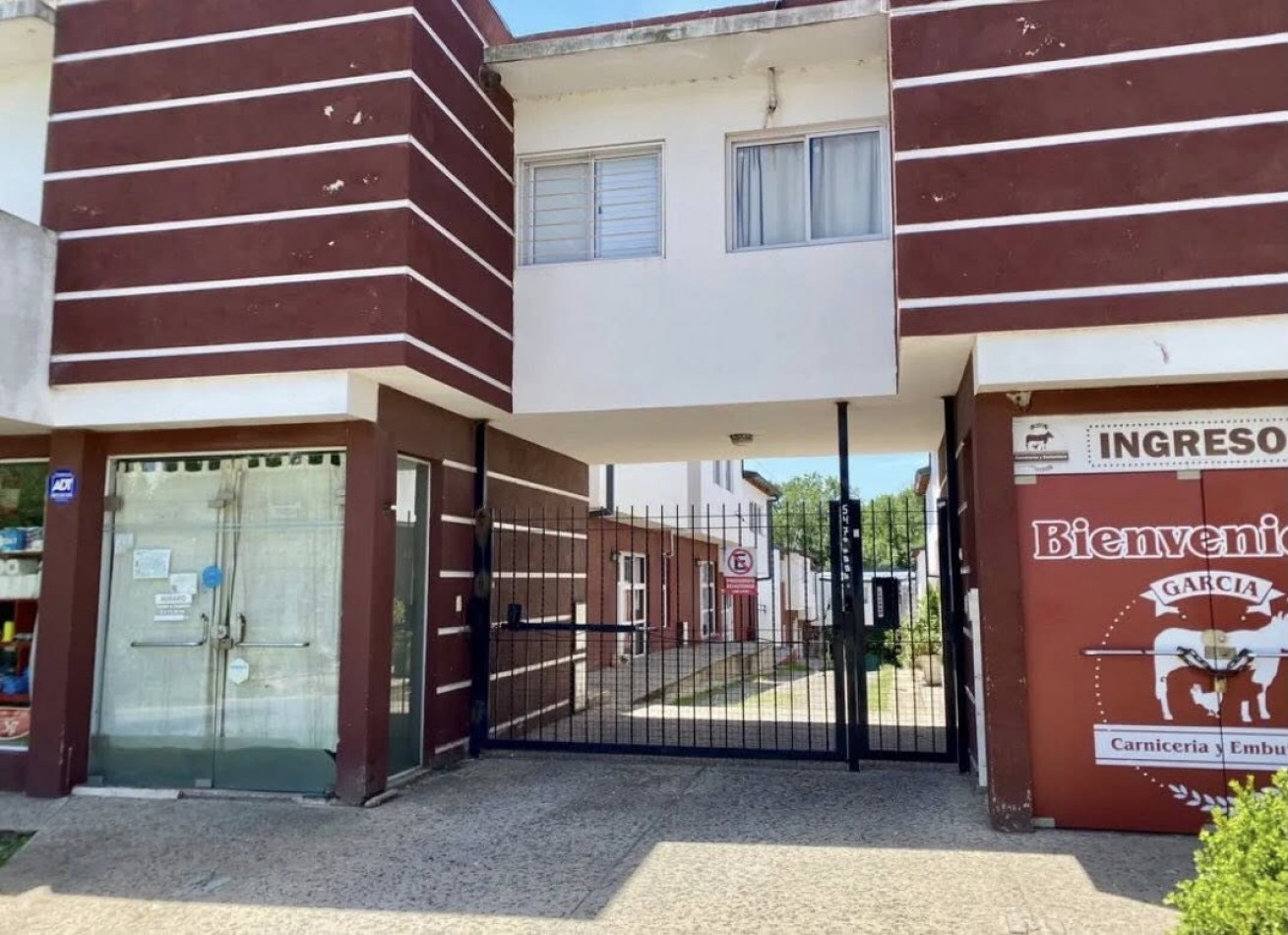 DEPARTAMENTO 2 DOR 2 BAÑOS COCHERA PATIO PROPIO