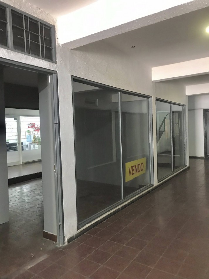 Dos Oficinas en venta y dos oficinas en pb se recibe vehiculo