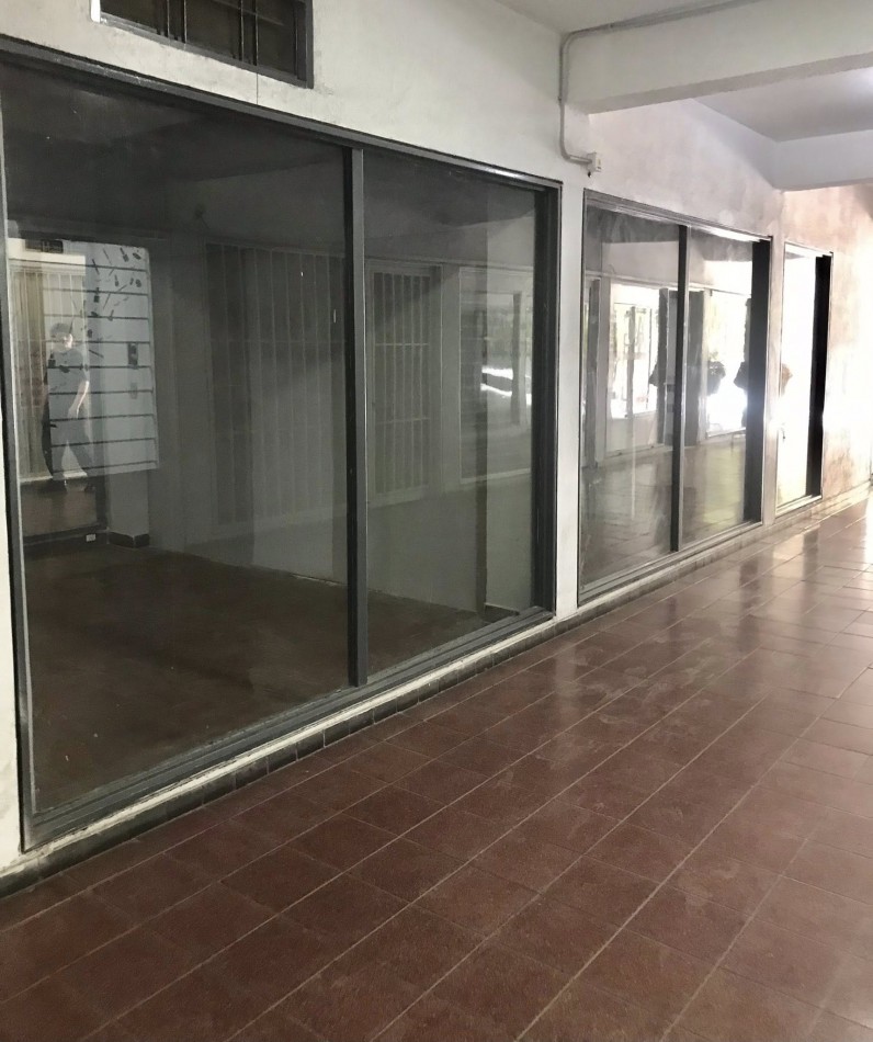 Dos Oficinas en venta y dos oficinas en pb se recibe vehiculo