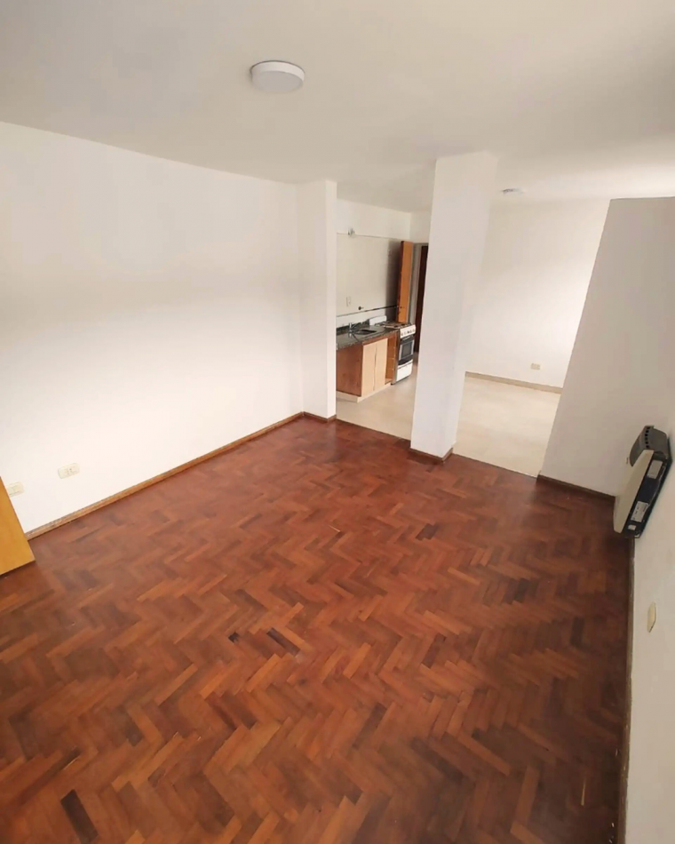 Departamento en VENTA 2 dormitorios sobre Av. Libertad