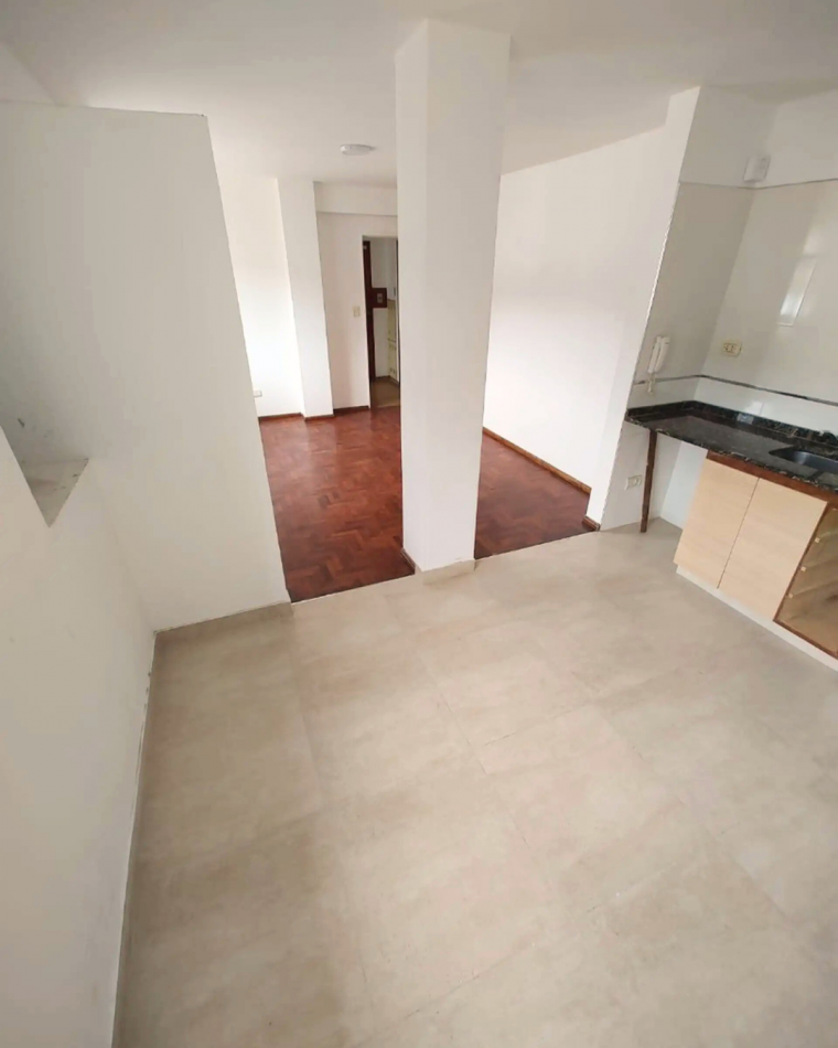 Departamento en VENTA 2 dormitorios sobre Av. Libertad