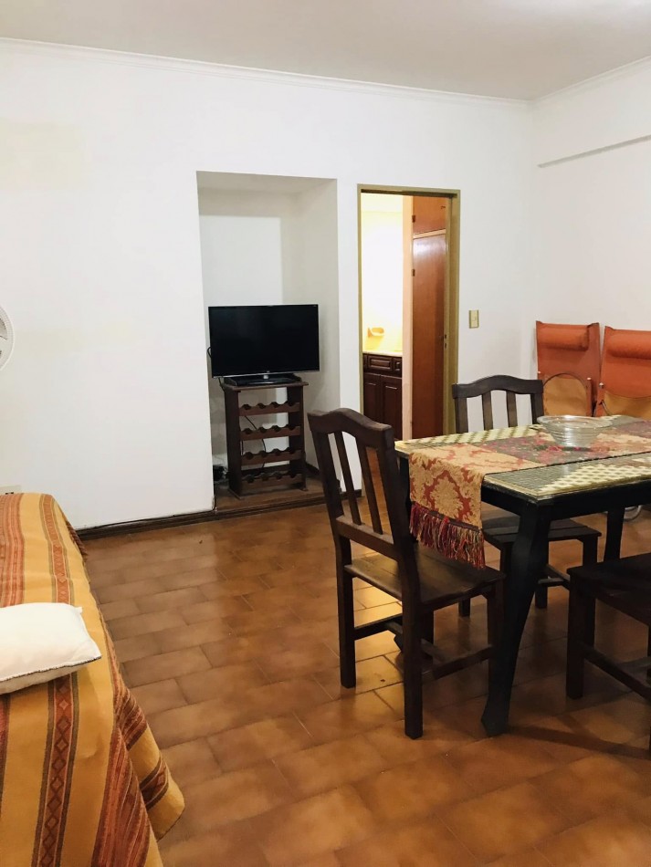 DEPARTAMENTO 1 DOR COCHERA PILETA CENTRICO