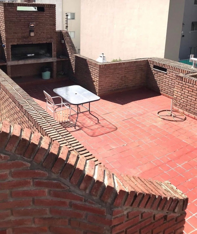 DEPARTAMENTO 1 DOR COCHERA PILETA CENTRICO