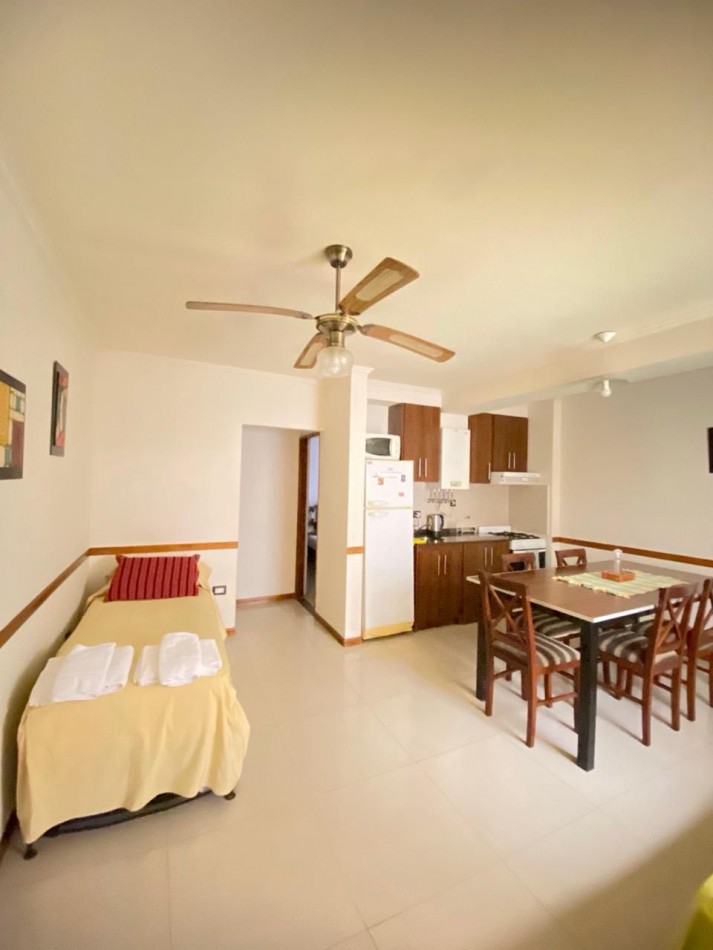 DEPARTAMENTO EN MIRALEJOS 3 AMOBLADO