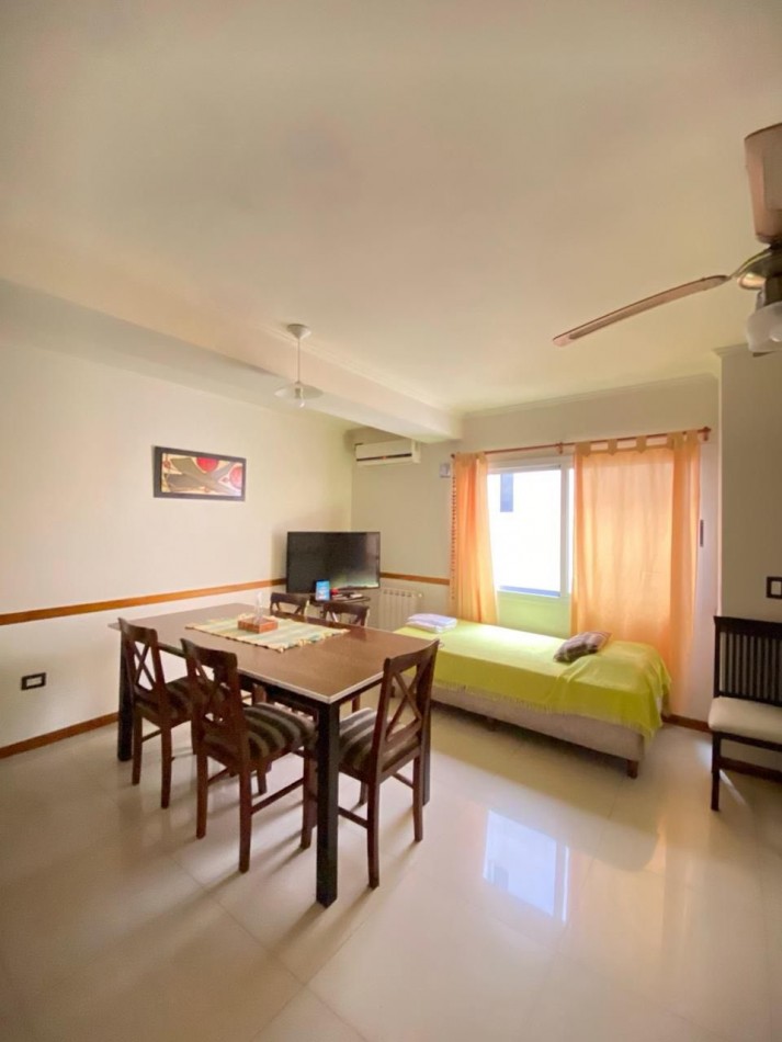 DEPARTAMENTO EN MIRALEJOS 3 AMOBLADO