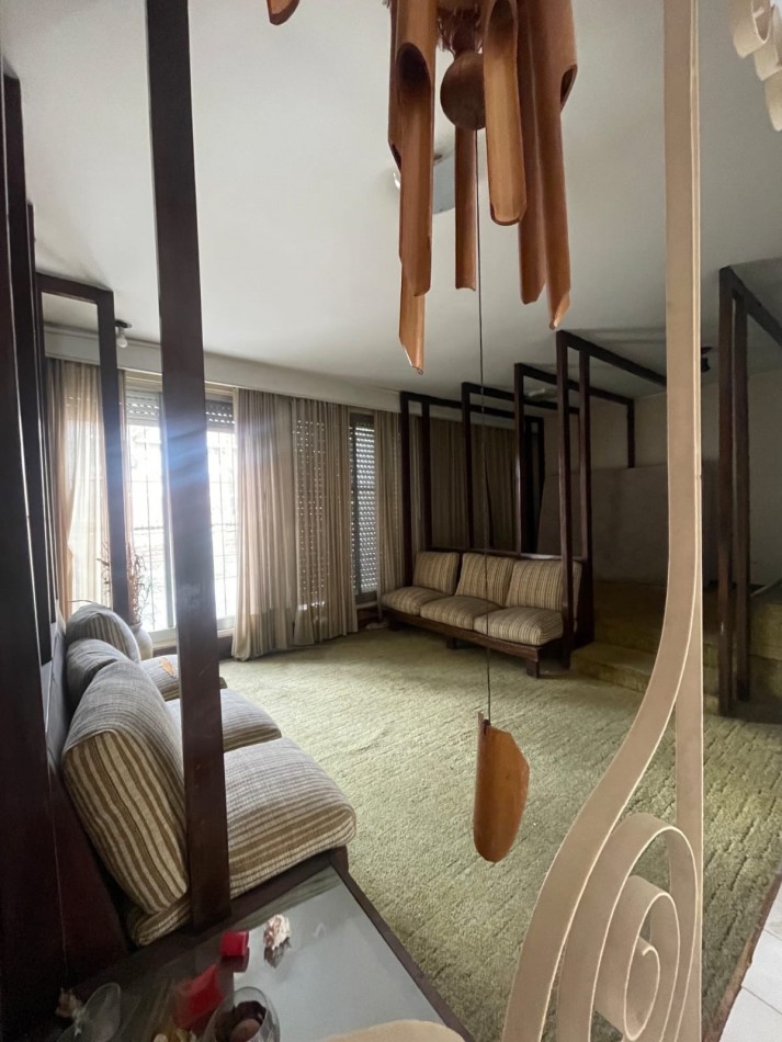 CASA A REFACCIONAR CENTRICA