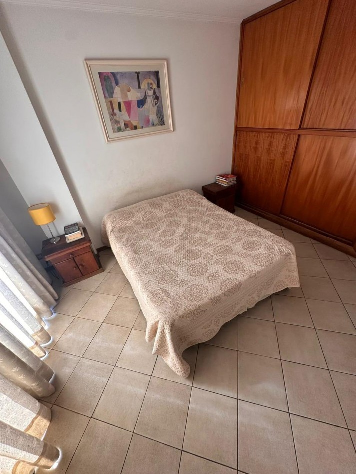 DEPARTAMENTO CON BALCON AMOBLADO COCHERA 