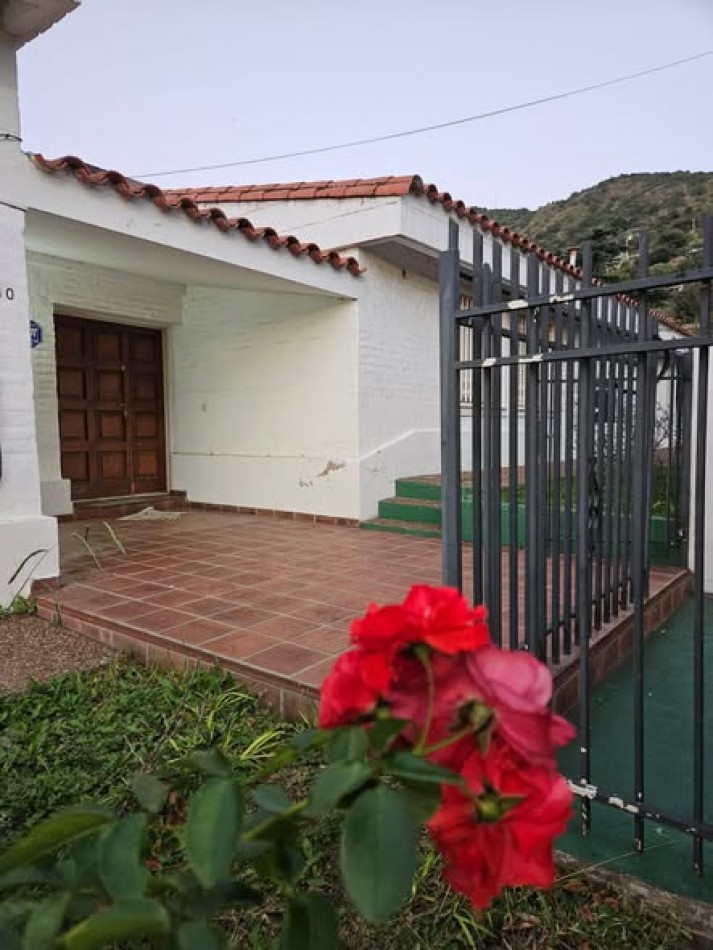 Casa 3 dormitorios en Barrio Jose Muñoz