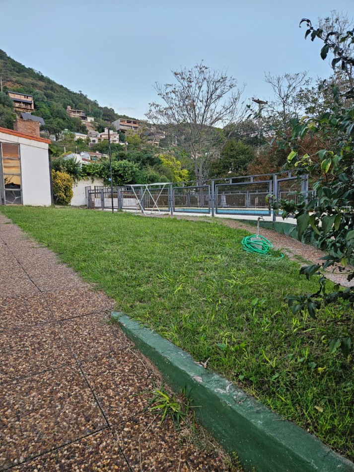 Casa 3 dormitorios en Barrio Jose Muñoz