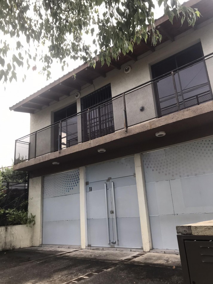 DUPLEX DE 2 DOR COCHERA PATIO PROPIO  GAS NATURAL SIN EXPENSAS
