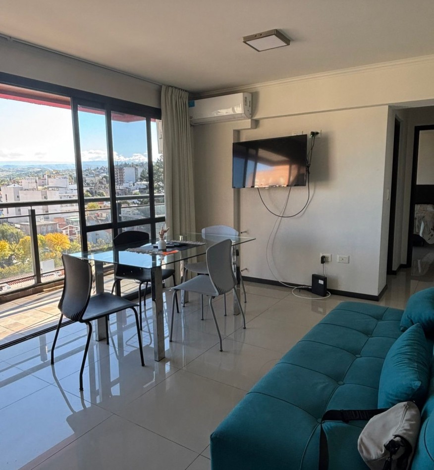 DEPARTAMENTO CON BALCON VISTA MIRALEJOS 9