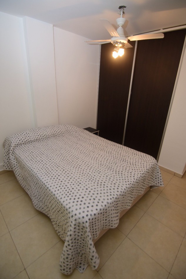 DEPARTAMENTO CON BALCON A LA CALLE 1 DOR