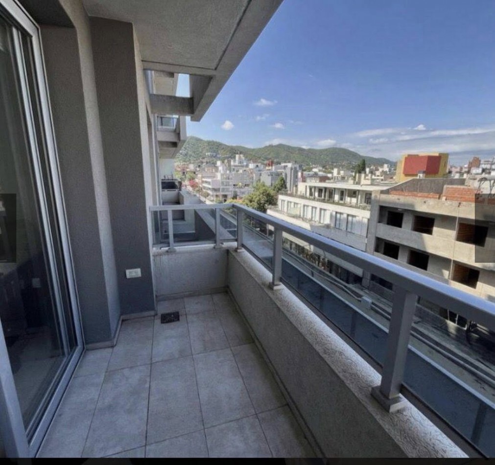 DEPARTAMENTO CON BALCON ESCRITURA 1 DOR
