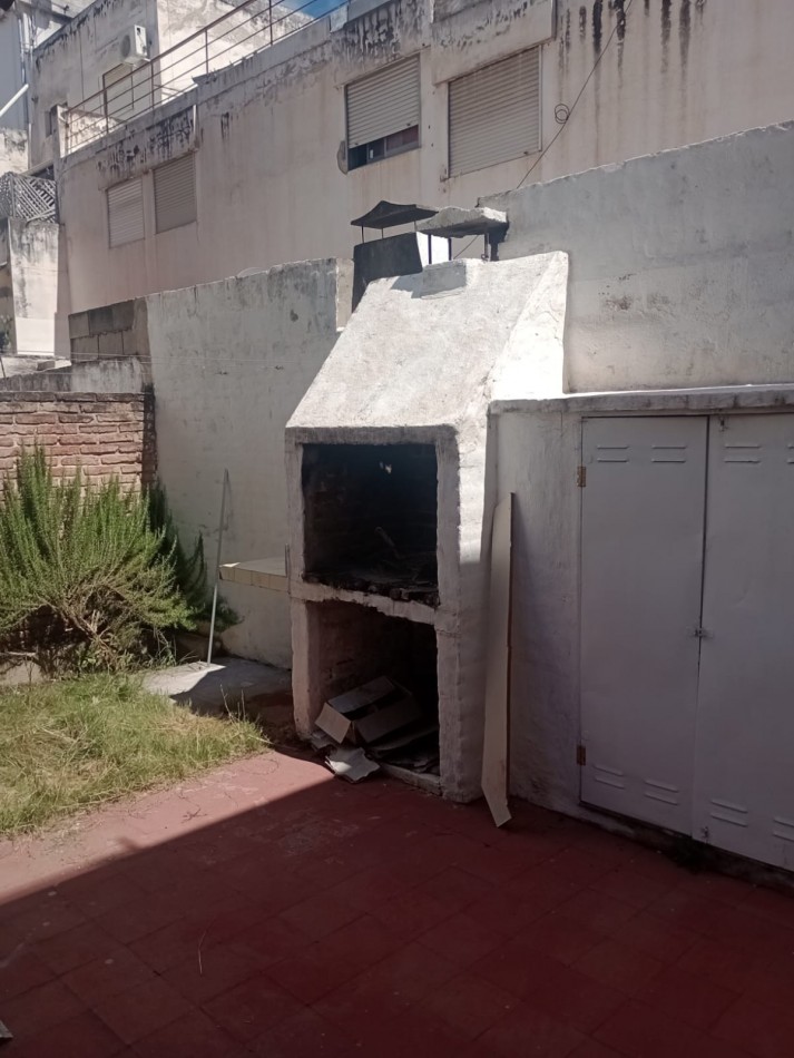 DEPARTAMENTO RECICLADO PB CON PATIO