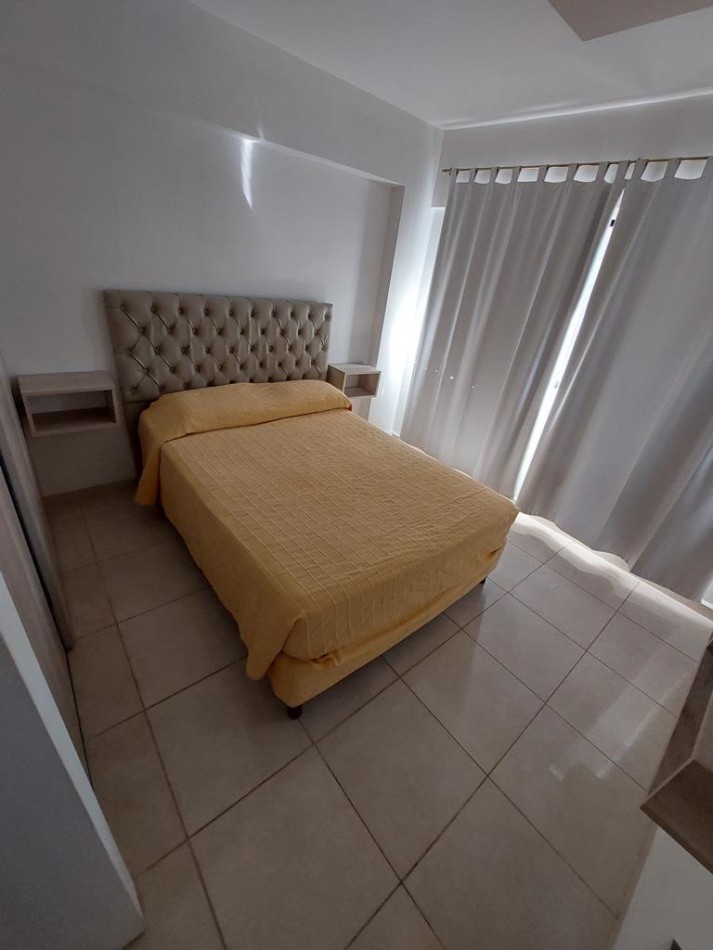 DEPARTAMENTO CON BALCON CENTRICO 