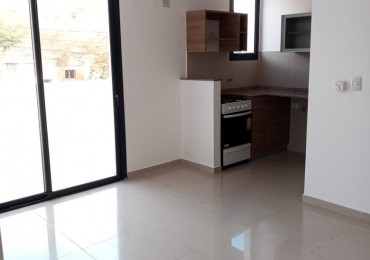 DEPARTAMENTO EN EL VOW CON TERRAZA Y COCHERA