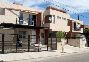DEPARTAMENTO A LA CALLE 1 DOR