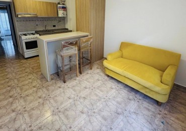 DEPARTAMENTO AMOBLADO 1 PISO RENOVADO A  NUEVO CENTRICO
