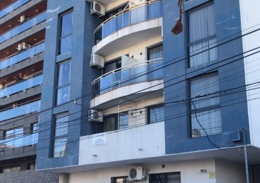 DEPARTAMENTO CON BALCON A LA CALLE 1 DOR
