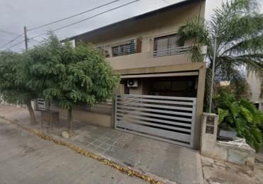 DEPARTAMENTO CON BALCON Y COCHERA 